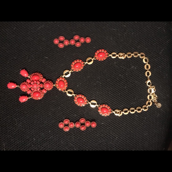 Necklace with pendant with matching earrings - Picture 2 of 6